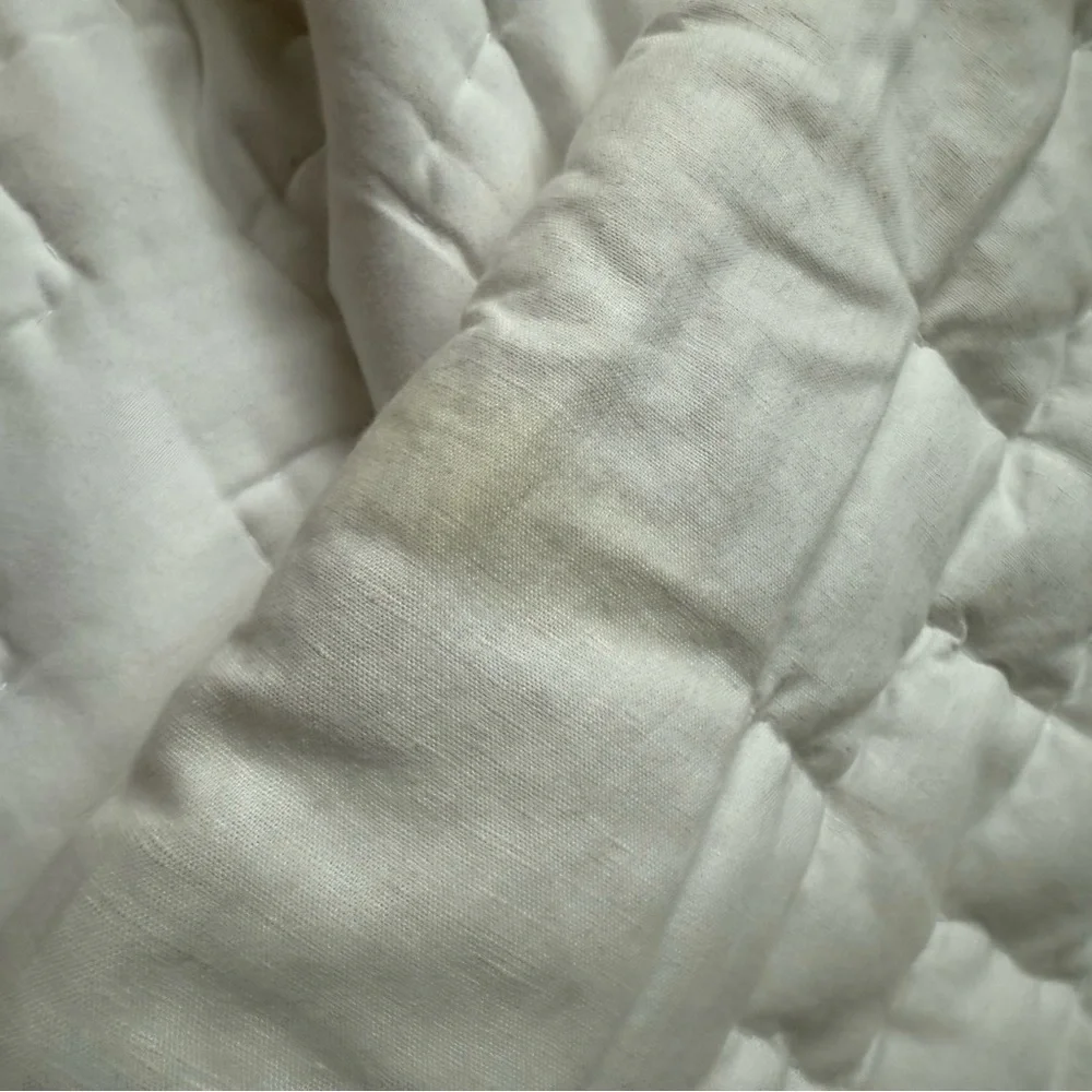 Pottery Barn Cal King White Linen Cotton Comforter